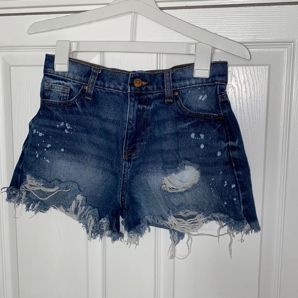 junior’s ripped blue jean high rise shorts